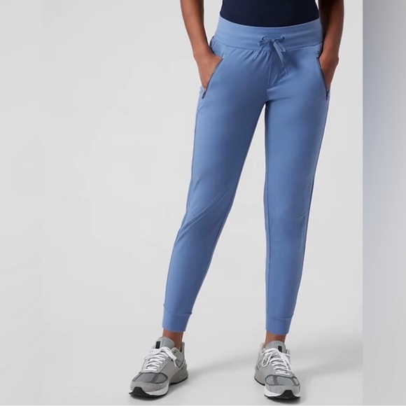 Athleta Pants - Athleta Trekkie North Jogger Pants Blue Size 4